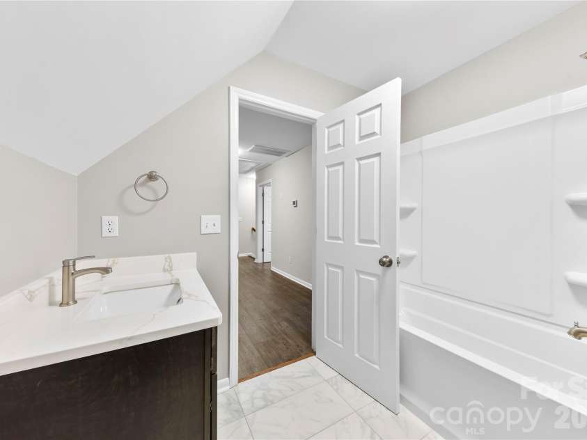 16218 Barbee Road, Stanfield, NC 28163.  MLS# CAR4308788, YatesRealty ID 46116. 3RD BATH UPSTAIRS