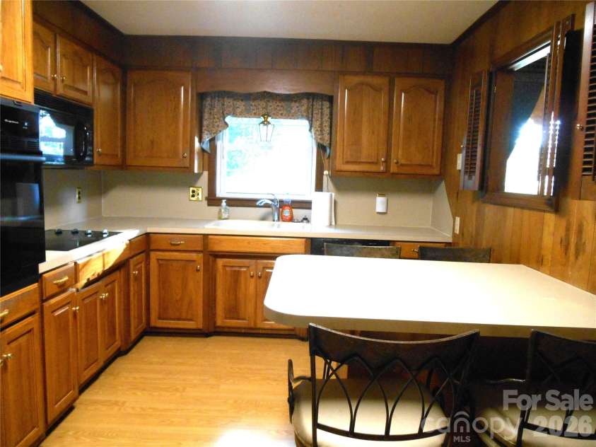 830 Salem Church Road, Lincolnton, NC 28092.  MLS# CAR4416779, YatesRealty ID 46118. Kitchen