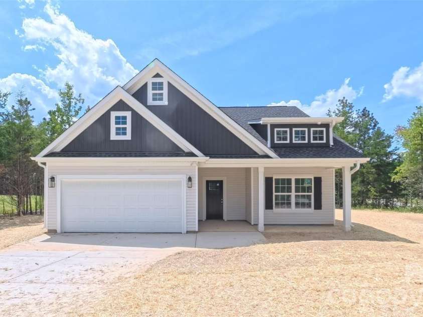 3111 Meadowcrest Drive, Clover, SC 29710.  MLS# CAR4415987, YatesRealty ID 46119. 