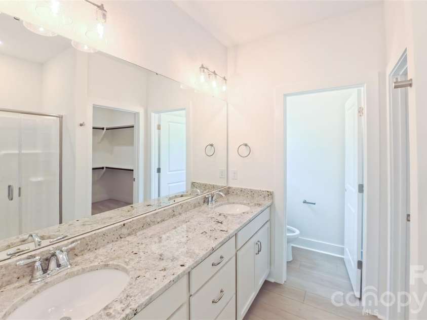 3111 Meadowcrest Drive, Clover, SC 29710.  MLS# CAR4415987, YatesRealty ID 46119. 