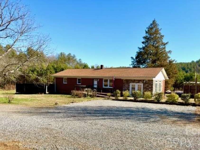 5376 Rhoney Road, Connelly Springs, NC 28612.  MLS# CAR4337293, YatesRealty ID 4612. 