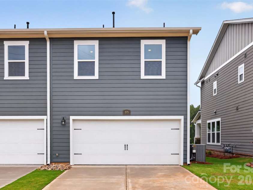 575 Cape Cod Way, Rock Hill, SC 29732.  MLS# CAR4358655, YatesRealty ID 4612. 