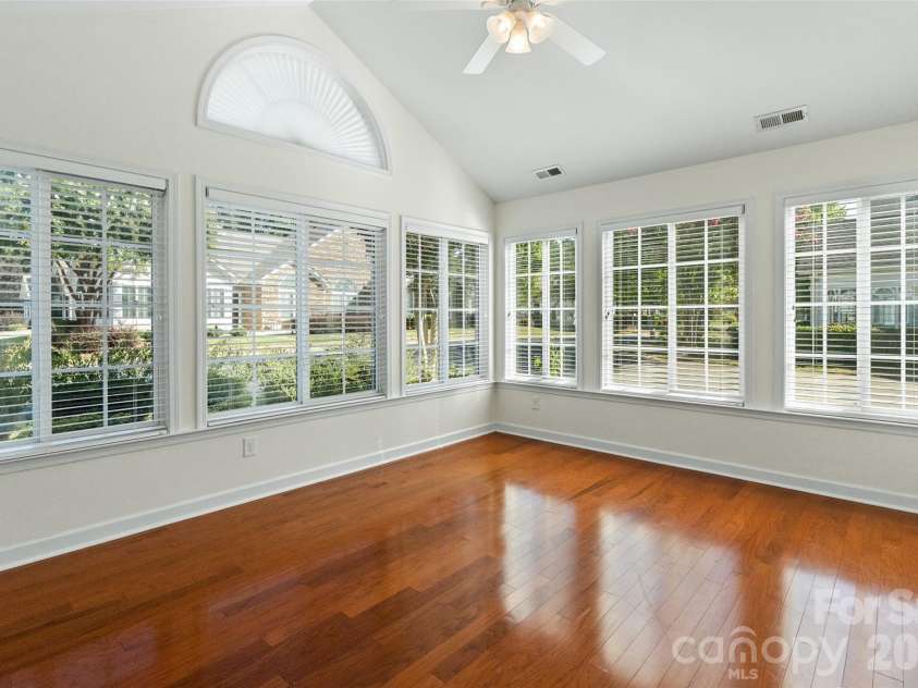179 Lone Oak Circle, Rock Hill, SC 29732.  MLS# CAR4417183, YatesRealty ID 46120. 