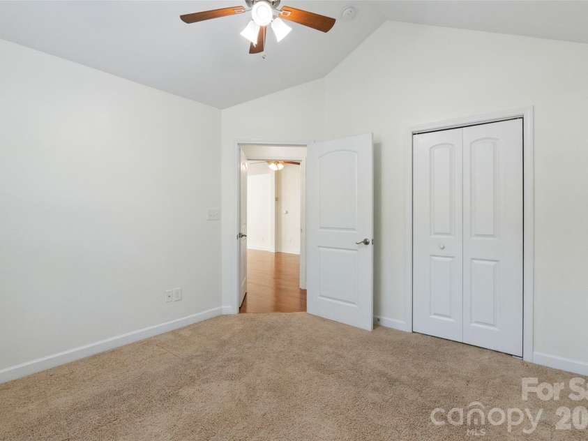 179 Lone Oak Circle, Rock Hill, SC 29732.  MLS# CAR4417183, YatesRealty ID 46120. 
