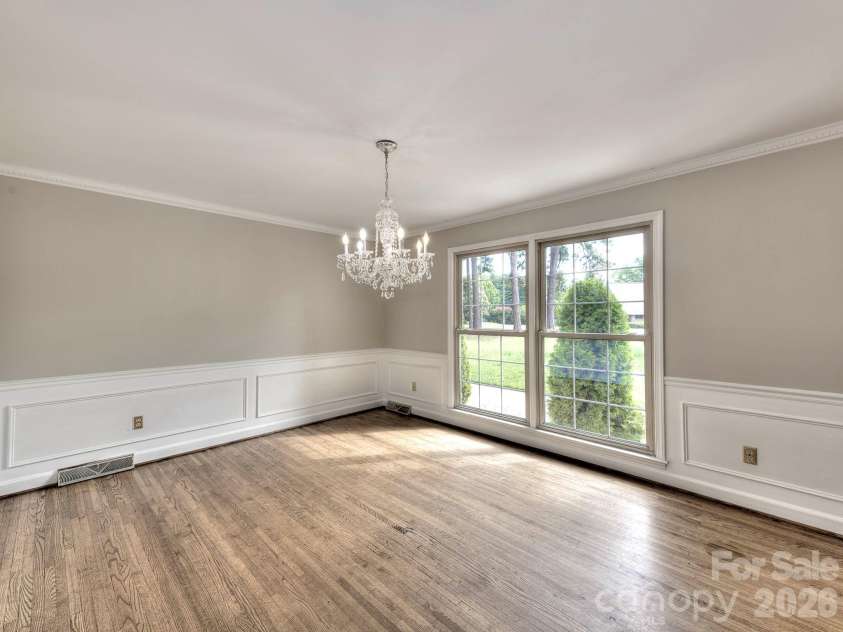 1401 Heatherloch Drive, Gastonia, NC 28054.  MLS# CAR4418870, YatesRealty ID 46121. 