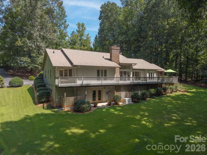 5 Jackson Grove, Landrum, SC 29356.  MLS# CAR4416972, YatesRealty ID 46122. 