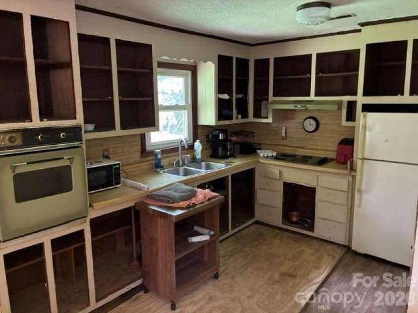 993 Coney Island Road, Union Mills, NC 28167.  MLS# CAR4412995, YatesRealty ID 46123. 