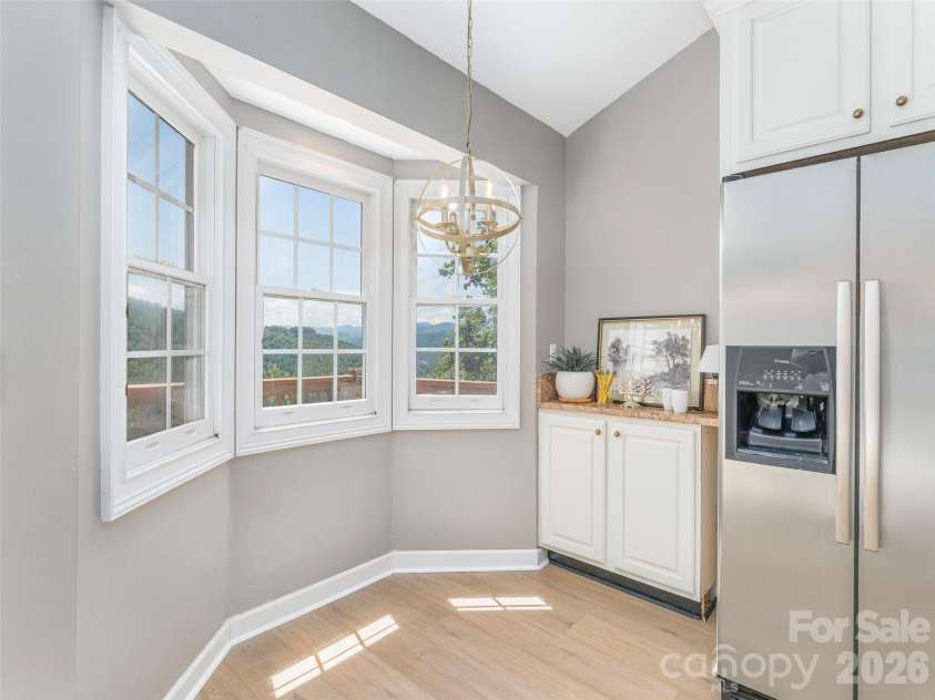 499 Match Point, Sylva, NC 28779.  MLS# CAR4417210, YatesRealty ID 46124. 