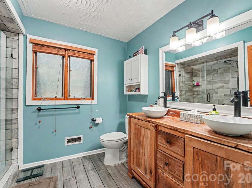 38 Lee Matheson Road, Taylorsville, NC 28681.  MLS# CAR4416002, YatesRealty ID 46125. 