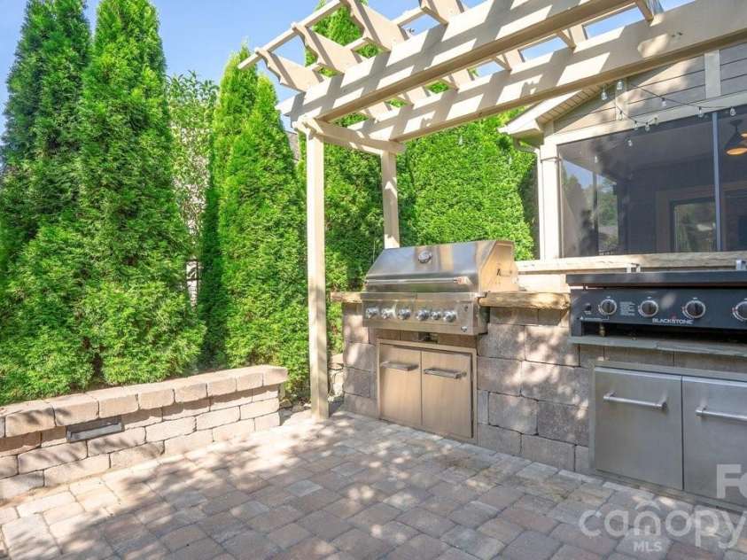 4759 Looking Glass Trail, Denver, NC 28037.  MLS# CAR4415215, YatesRealty ID 46128. 
