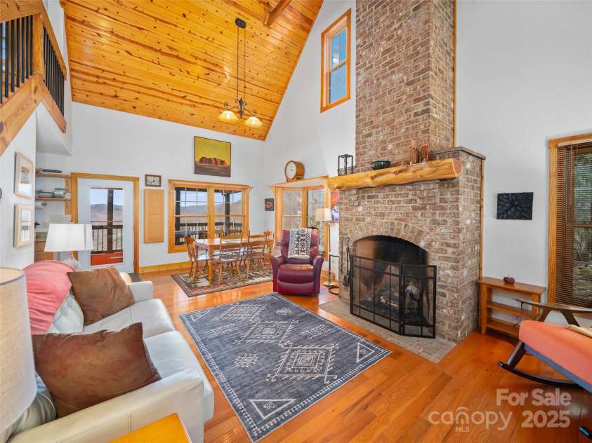 20 Claw Court, Bakersville, NC 28705.  MLS# CAR4240555, YatesRealty ID 4613. 