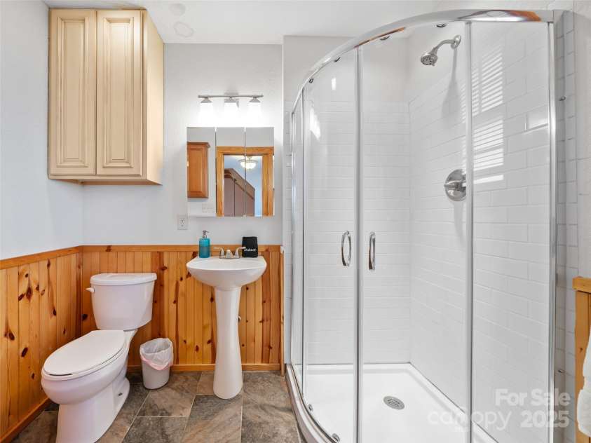 20 Claw Court, Bakersville, NC 28705.  MLS# CAR4240555, YatesRealty ID 4613. 