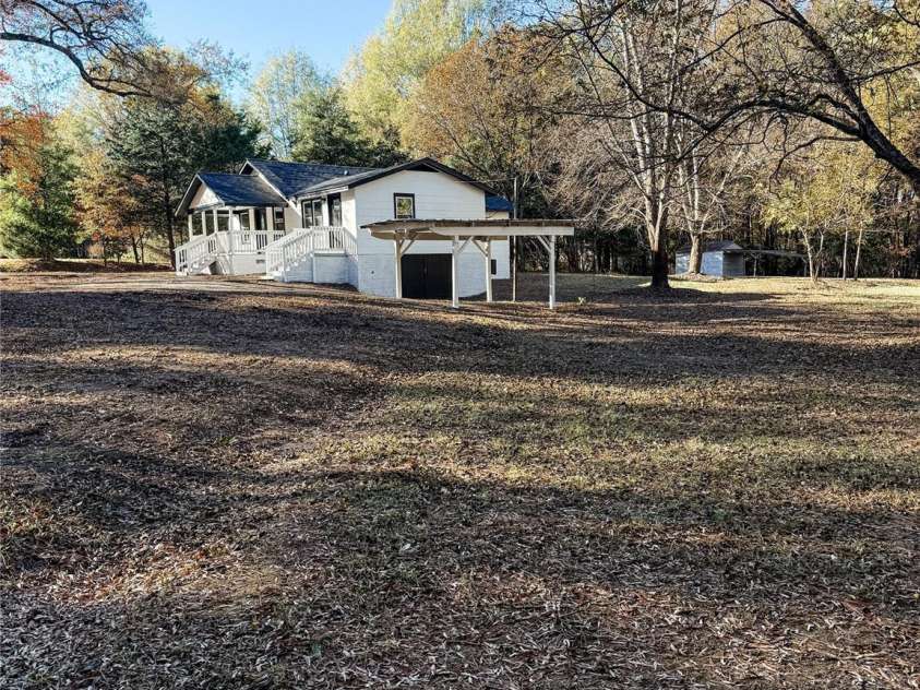 537 Maske Road, Mount Gilead, NC 27306.  MLS# CAR4320638, YatesRealty ID 4613. 