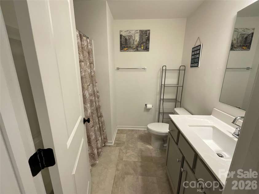 11009 Pagebrook Lane, Charlotte, NC 28214.  MLS# CAR4414529, YatesRealty ID 46130. 