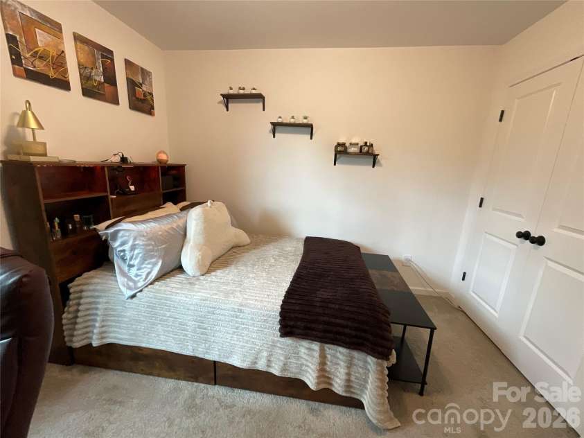 11009 Pagebrook Lane, Charlotte, NC 28214.  MLS# CAR4414529, YatesRealty ID 46130. 