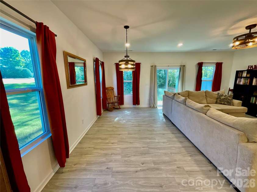 11009 Pagebrook Lane, Charlotte, NC 28214.  MLS# CAR4414529, YatesRealty ID 46130. 