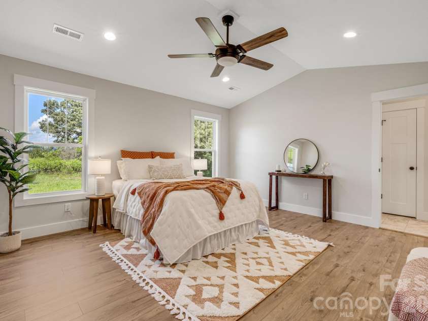 735 Jupiter Road, Weaverville, NC 28787.  MLS# CAR4410914, YatesRealty ID 46131. Primary Suite