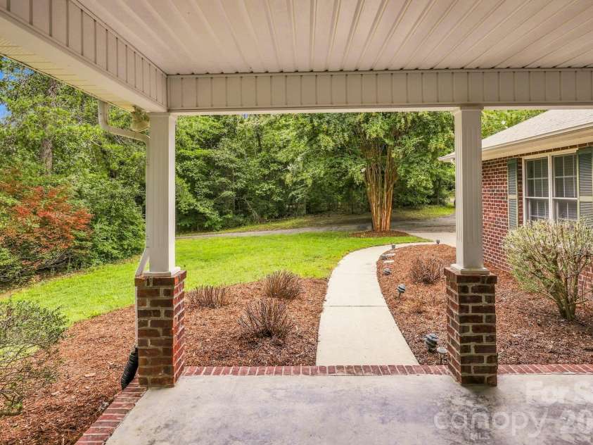 2594 Painters Gap Road, Union Mills, NC 28167.  MLS# CAR4417121, YatesRealty ID 46132. 