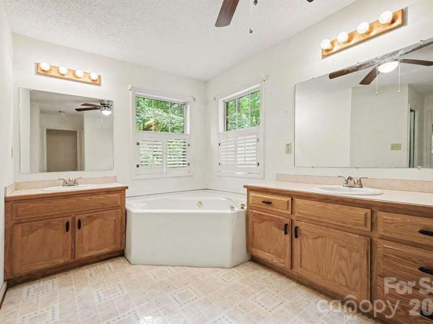 7944 Woodhill Cove Lane, Denver, NC 28037.  MLS# CAR4409895, YatesRealty ID 46136. 