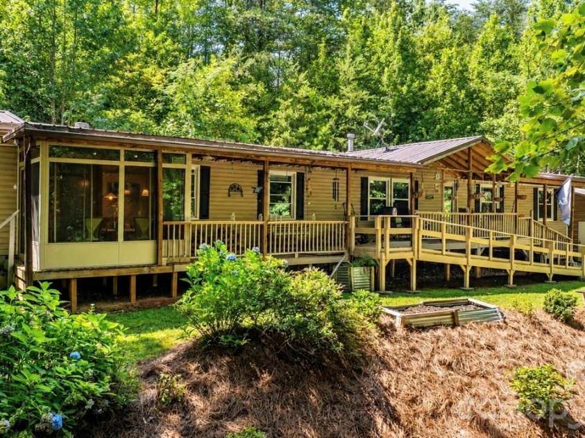 6200 Tallent Hollar Road, Morganton, NC 28655.  MLS# CAR4416937, YatesRealty ID 46137. 