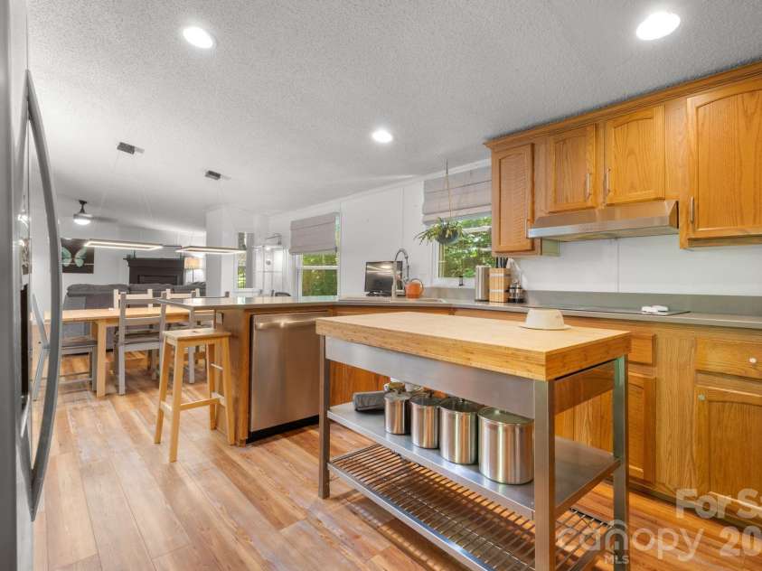 6200 Tallent Hollar Road, Morganton, NC 28655.  MLS# CAR4416937, YatesRealty ID 46137. 