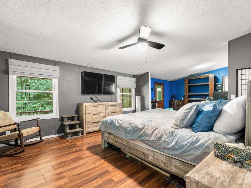 6200 Tallent Hollar Road, Morganton, NC 28655.  MLS# CAR4416937, YatesRealty ID 46137. 