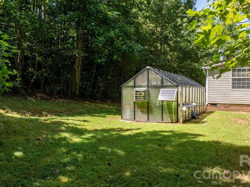 6200 Tallent Hollar Road, Morganton, NC 28655.  MLS# CAR4416937, YatesRealty ID 46137. 
