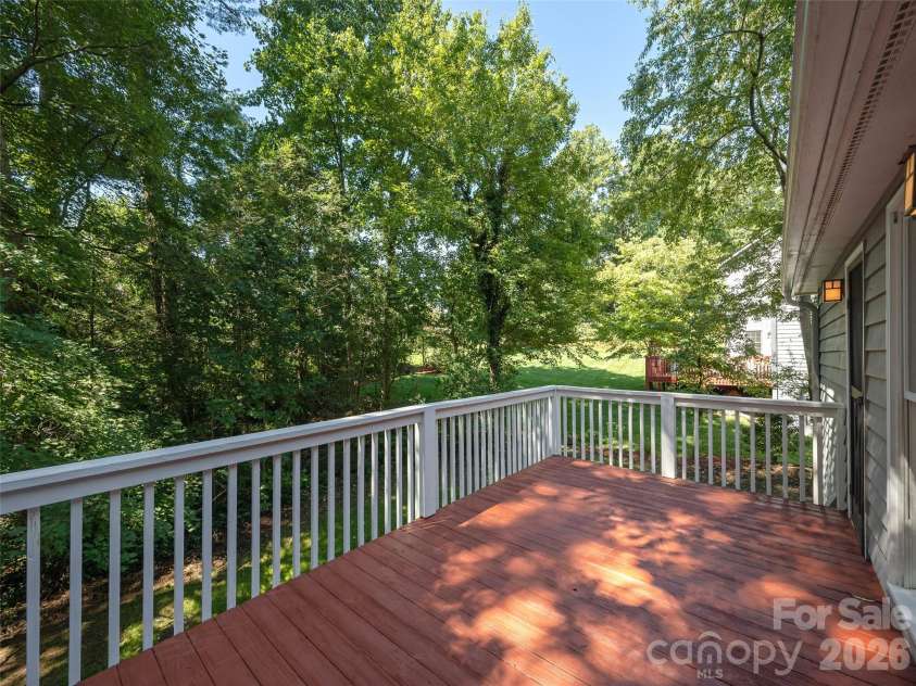 15 Glen Crest Drive, Arden, NC 28704.  MLS# CAR4416673, YatesRealty ID 46138. Access is Also from the Kitchen