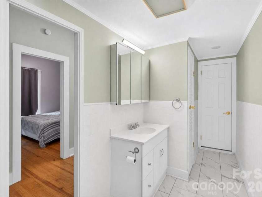 619 Mountain Street, Cherryville, NC 28021.  MLS# CAR4416995, YatesRealty ID 46139. 