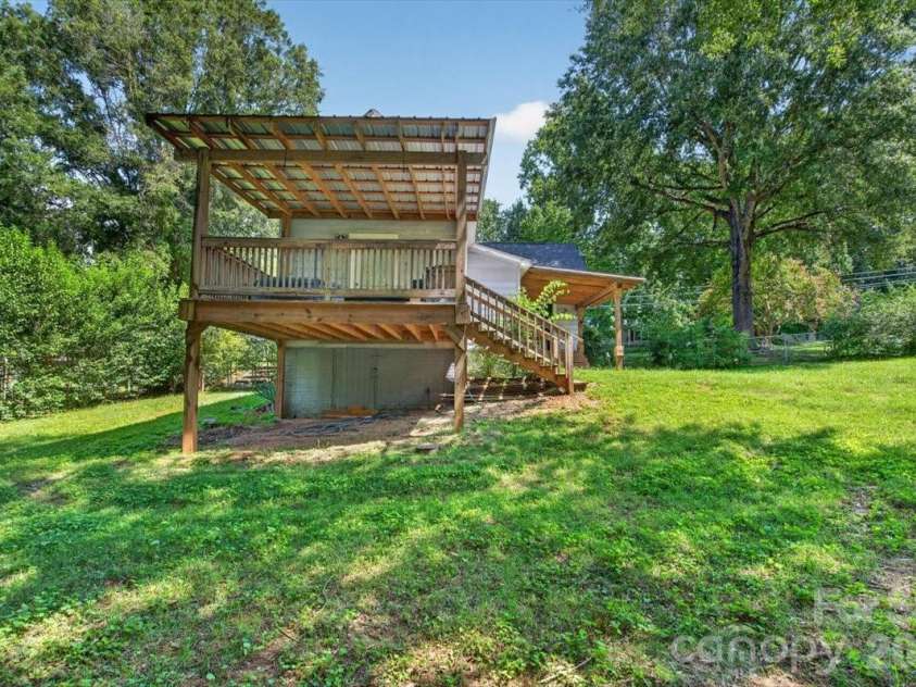 619 Mountain Street, Cherryville, NC 28021.  MLS# CAR4416995, YatesRealty ID 46139. 