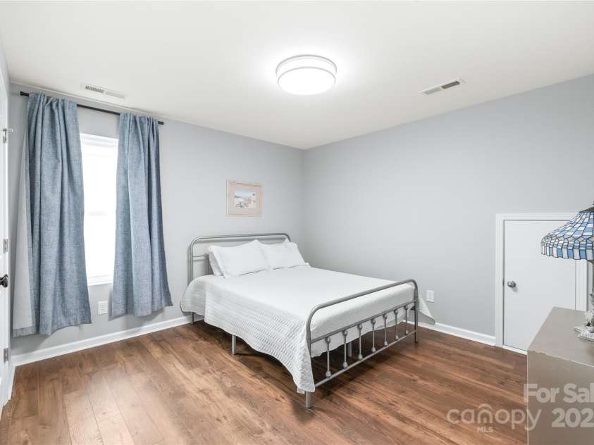 7662 Tanglewood Way, Denver, NC 28037.  MLS# CAR4242608, YatesRealty ID 4614. 