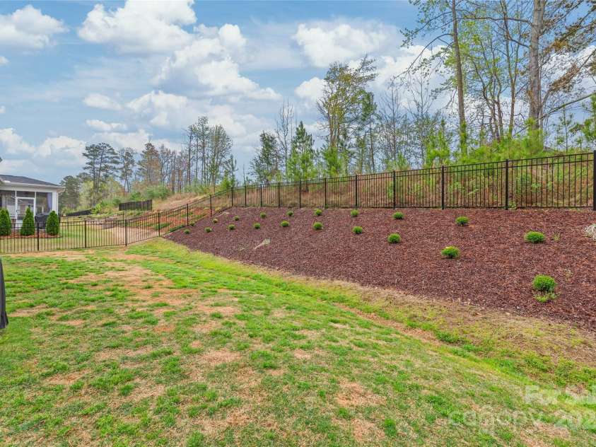 7662 Tanglewood Way, Denver, NC 28037.  MLS# CAR4242608, YatesRealty ID 4614. 