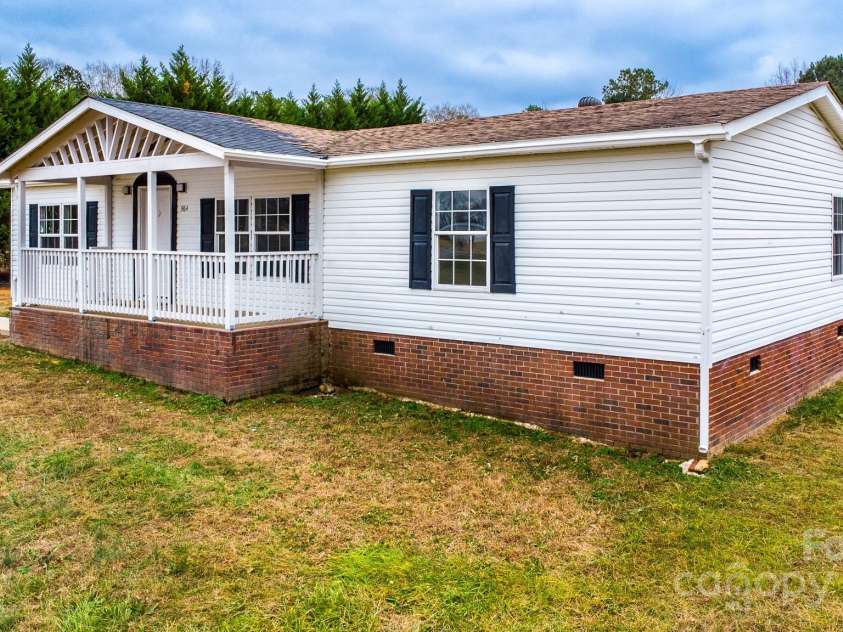 964 Lavender Road, Grover, NC 28073.  MLS# CAR4329099, YatesRealty ID 4614. 