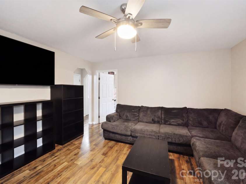 2412 Jackson Street, Belmont, NC 28012.  MLS# CAR4406899, YatesRealty ID 46140. 