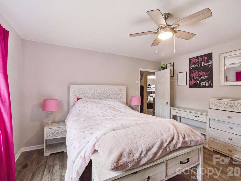 2412 Jackson Street, Belmont, NC 28012.  MLS# CAR4406899, YatesRealty ID 46140. 