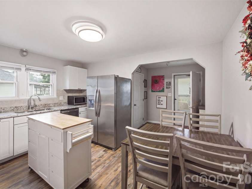 2412 Jackson Street, Belmont, NC 28012.  MLS# CAR4406899, YatesRealty ID 46140. 