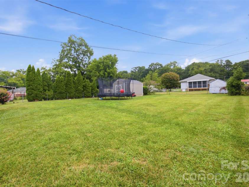 2412 Jackson Street, Belmont, NC 28012.  MLS# CAR4406899, YatesRealty ID 46140. 