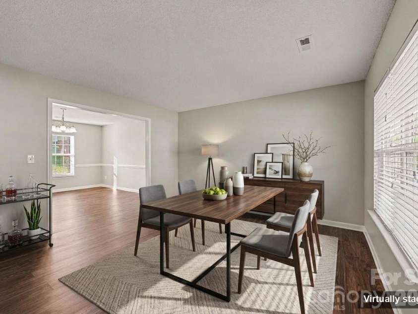 11008 Padderborn Court, Charlotte, NC 28215.  MLS# CAR4416309, YatesRealty ID 46141. Virtually Staged