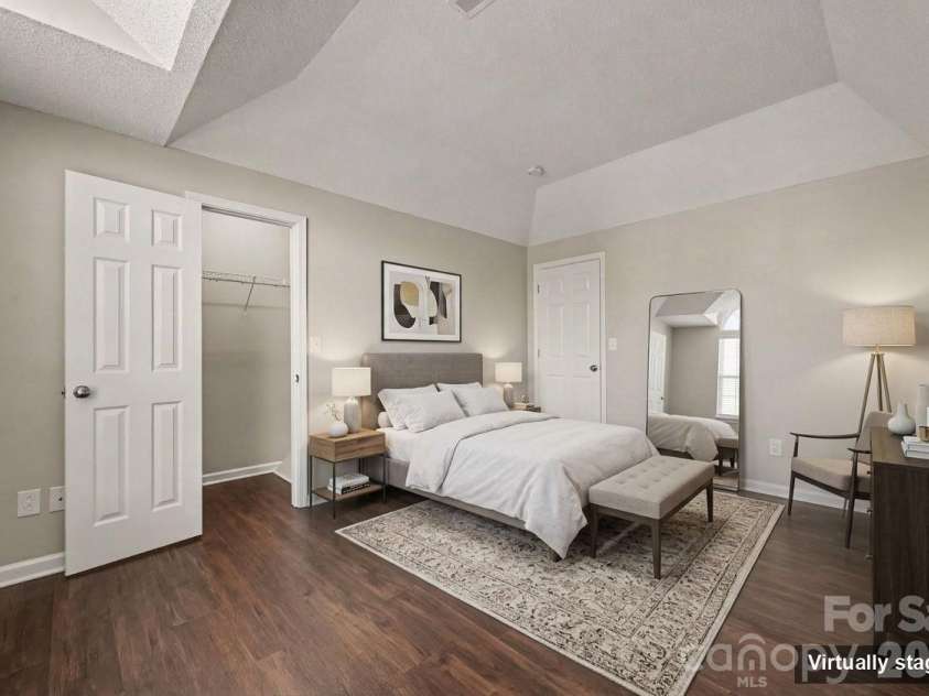 11008 Padderborn Court, Charlotte, NC 28215.  MLS# CAR4416309, YatesRealty ID 46141. Virtually Staged