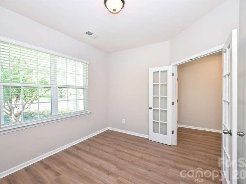 6211 Kilchurn Drive, Indian Land, SC 29707.  MLS# CAR4414817, YatesRealty ID 46145. 