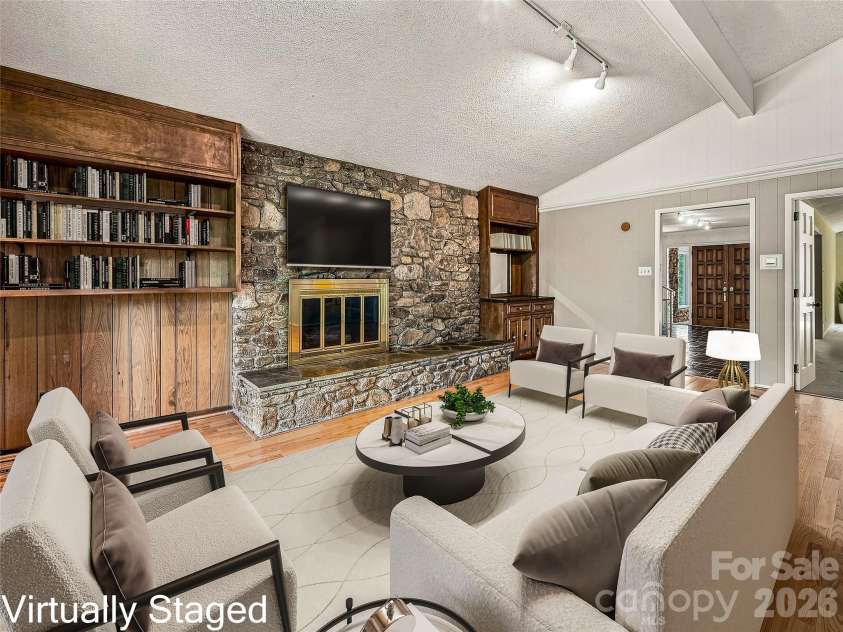 175 Robinhood Road, Asheville, NC 28804.  MLS# CAR4416843, YatesRealty ID 46146. 
