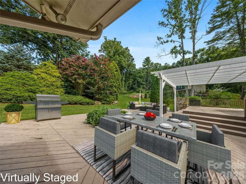 175 Robinhood Road, Asheville, NC 28804.  MLS# CAR4416843, YatesRealty ID 46146. 