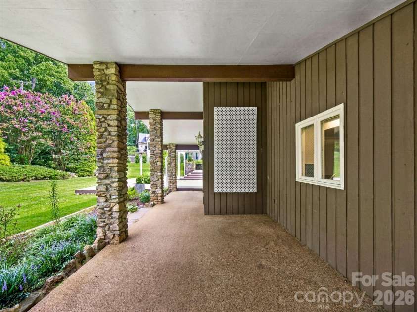175 Robinhood Road, Asheville, NC 28804.  MLS# CAR4416843, YatesRealty ID 46146. Covered Patio