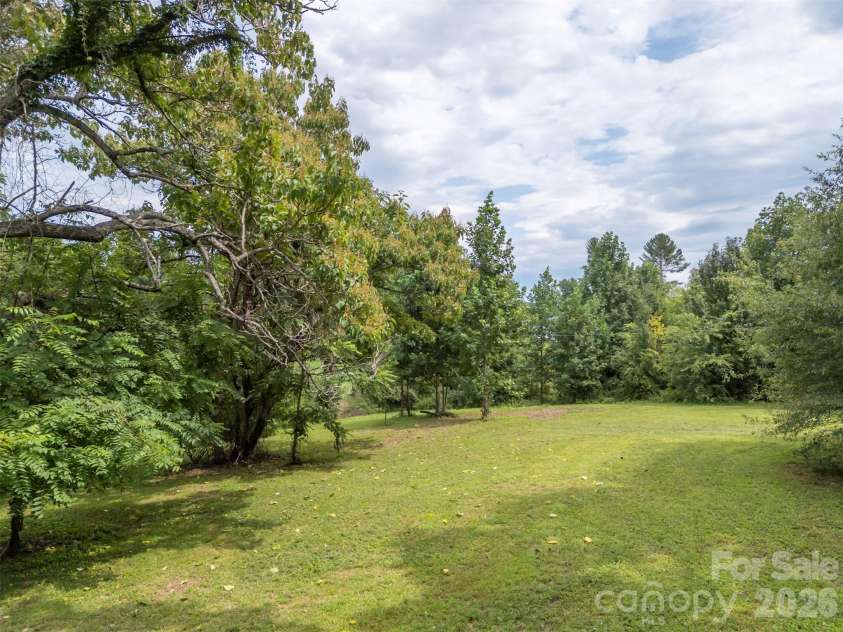 375 King Street, East Flat Rock, NC 28726.  MLS# CAR4417012, YatesRealty ID 46148. 
