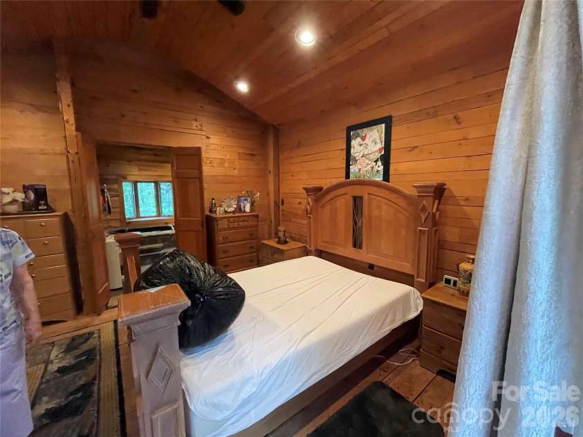 125 Tahala Trail, Cullowhee, NC 28723.  MLS# CAR4417260, YatesRealty ID 46152. 