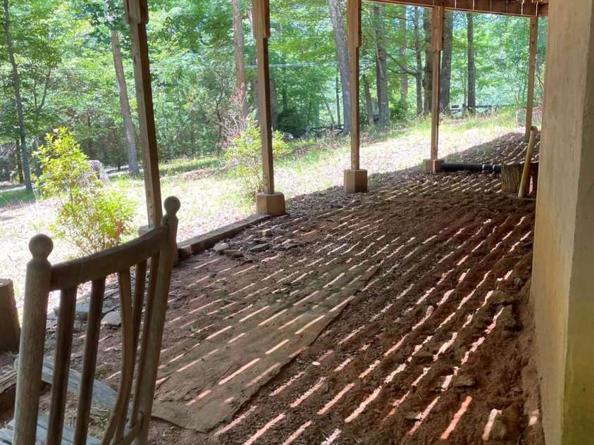 125 Tahala Trail, Cullowhee, NC 28723.  MLS# CAR4417260, YatesRealty ID 46152. 
