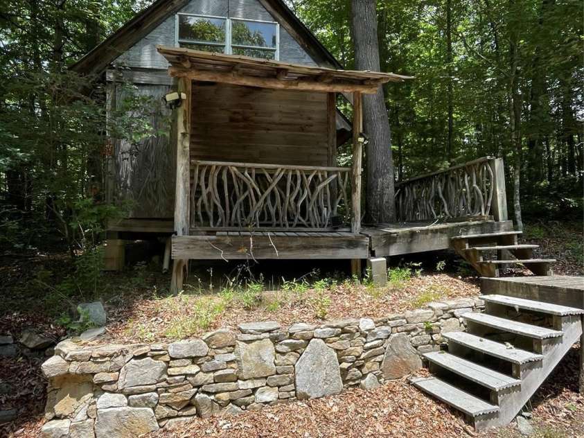 125 Tahala Trail, Cullowhee, NC 28723.  MLS# CAR4417260, YatesRealty ID 46152. 