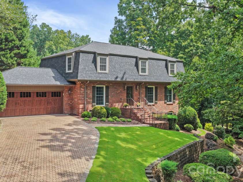 200 Keyhole Court, Cramerton, NC 28032.  MLS# CAR4416630, YatesRealty ID 46154. 