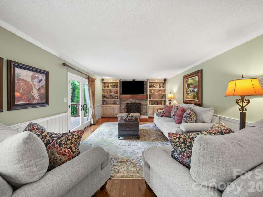 200 Keyhole Court, Cramerton, NC 28032.  MLS# CAR4416630, YatesRealty ID 46154. 