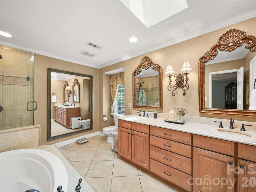 200 Keyhole Court, Cramerton, NC 28032.  MLS# CAR4416630, YatesRealty ID 46154. 
